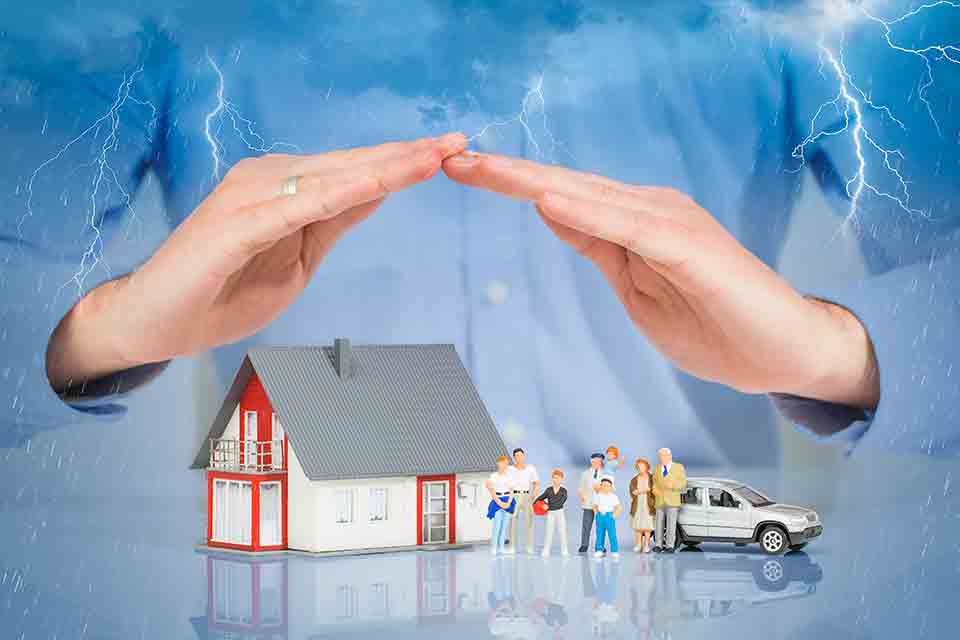 How Senior Citizens can File Cashless Claims?