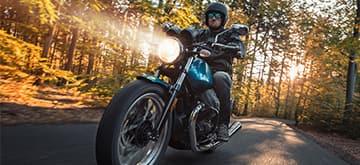 How to Ride your Motorcycle Safely on Busy Indian Roads?