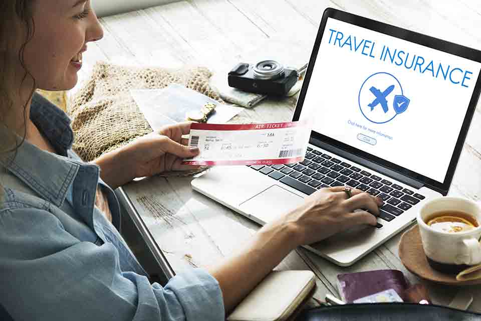 Can I Go on a Free Vacation Using Credit Cards?
